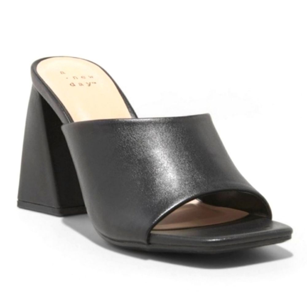 Ladies Black 4in Block Heeled Sandals